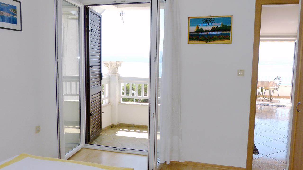 Beach Front Apartments Balica Rat Омиш Экстерьер фото