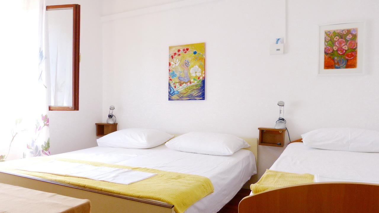 Beach Front Apartments Balica Rat Омиш Экстерьер фото