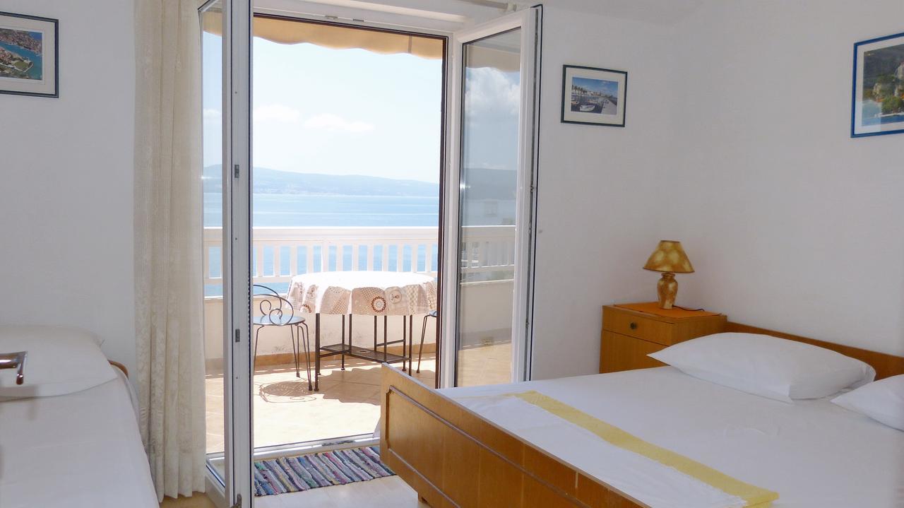 Beach Front Apartments Balica Rat Омиш Экстерьер фото